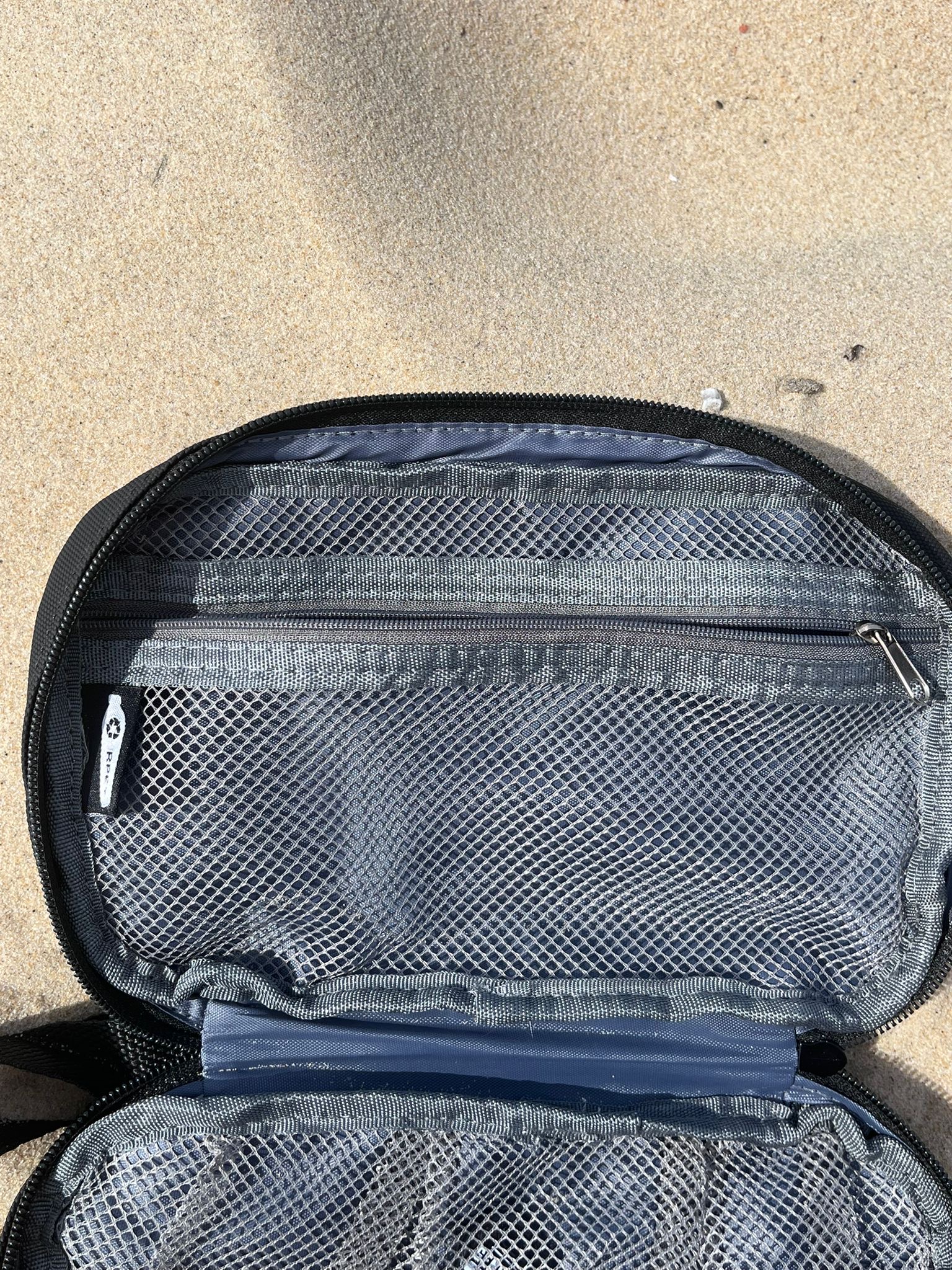 SurfEssentials Toolbag - Image 3